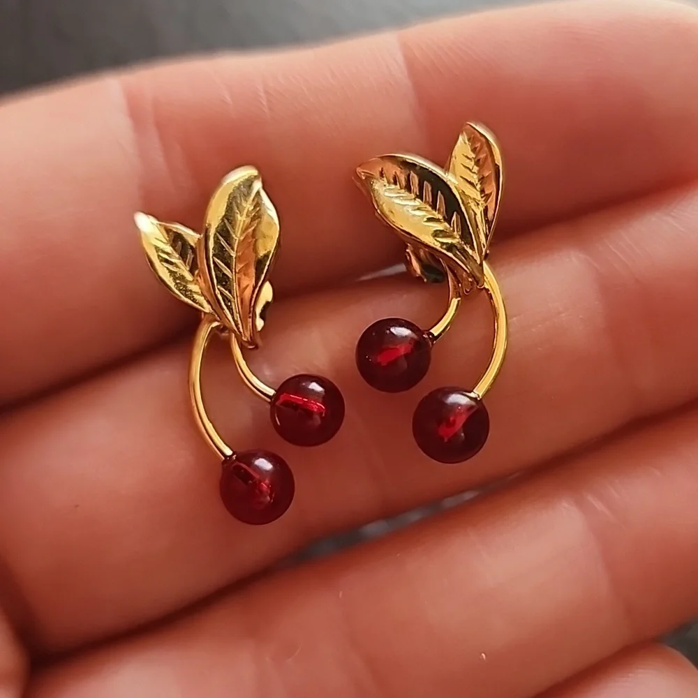 VTG earrings - Picture 3 of 7